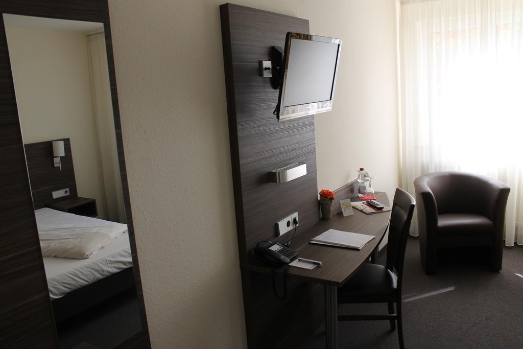 Hotel Weissach Am Neuenbuehl Δωμάτιο φωτογραφία
